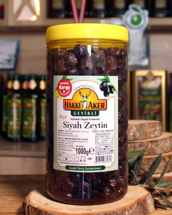Hakkı-Aker-Gemlik-Yağlı-Salamura-Siyah-Zeytin-1-kg