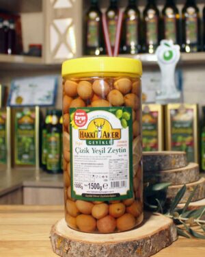 Geyikli Çizik Yeşil Zeytin - 1 kg
