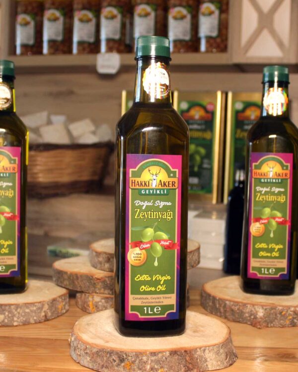 Hakkı-Aker-Erken-Hasat-Naturel-Sızma-Geyikli-Zeytinyağı-1-Litre-pet